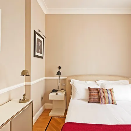 The Fifteen Keys Hotell Rom