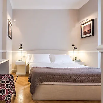 The Fifteen Keys Hotell Rom